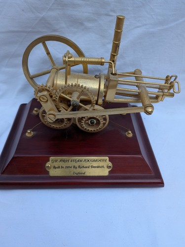 Erste dampf lokomotive wohl - lokomotive,,